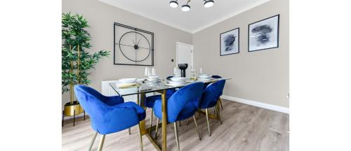 Tottenham Apartamento | Stylish 3BR Home with Garden Sleeps 6