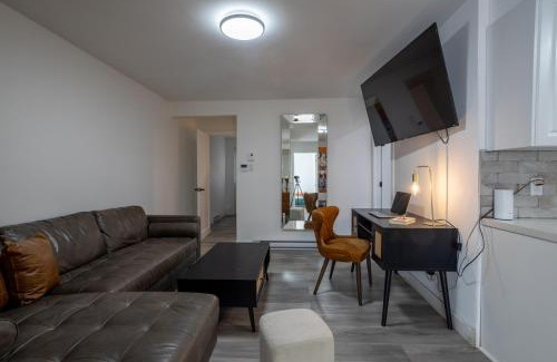 Sainte-Marie Apartamento | Stylish 3BR in Montreal Village