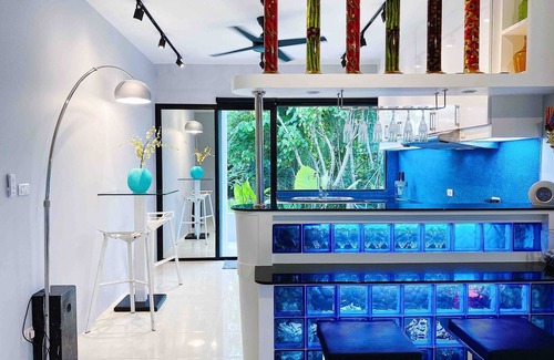 Sa Khu Casa | Elegante villa de 3 dormitorios con piscina a pie de la hermosa playa de NaiYang