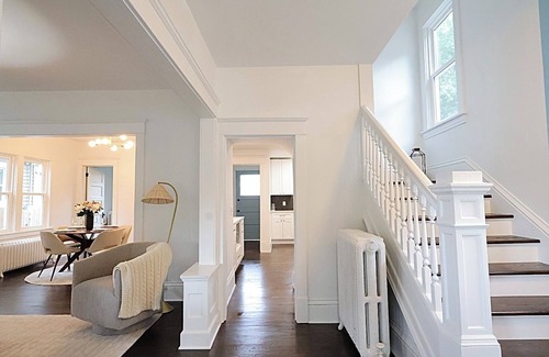 Merriam Park Casa | Stylish 3BR Retreat on Selby Ave/Walk to Cafés, Near MOA, Airport & Colleges