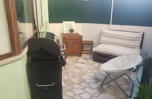 Paco De Arcos Apartamento | Stylish 4 bedroom - 10 min walk to the beach