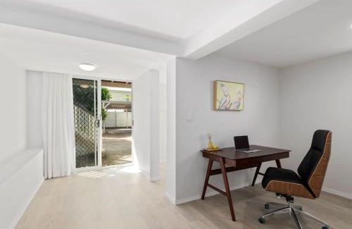 Coorparoo Casa | Stylish 4Bedroom Stay Outdoor Dining and City Access