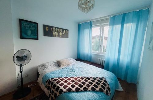 Piecki-Migowo Casa | Stylish 4BR Artist's Home with Garden- Gdańsk Green District
