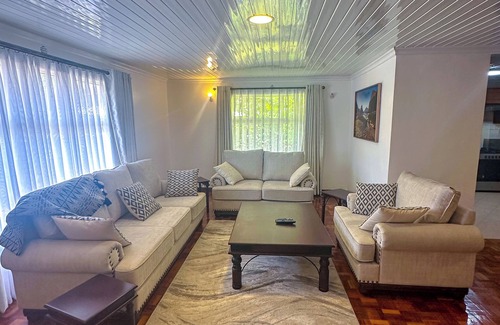 Athi River Casa | Stylish 5BR Bungalow with Private Pool near JKIA – Greenpark, Athi River