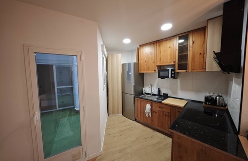 Alcobendas Apartamento | Stylish Alcobendas Studio Seasonal