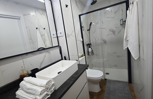 Alcobendas Apartamento | Stylish Alcobendas Studio Seasonal