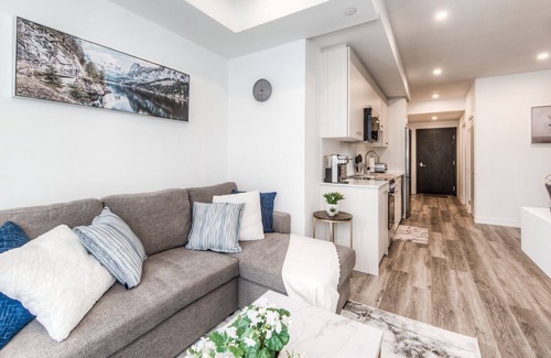 Kitchener Condominio | Stylish and Cozy in DT Kitchener/Uptown Waterloo