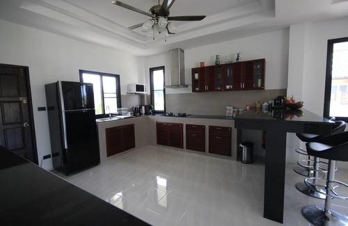 Khuekkhak Casa | CASA ESTILO Y EXCLUSIVA EN ZONA TRANQUILA