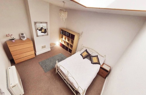 Horfield Apartamento | Stylish and fully equipped 2 bedroom Maisonette