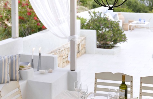 Votsi Villa | Elegante y lujosa Villa Anemolia con piscina privada y espectaculares vistas al mar.