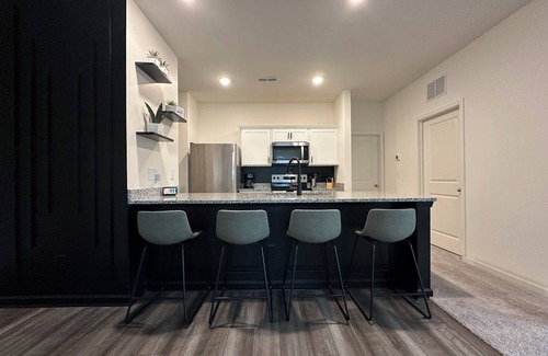 Clayton Casa | Stylish and Open concept Retreat in Clayton, NC