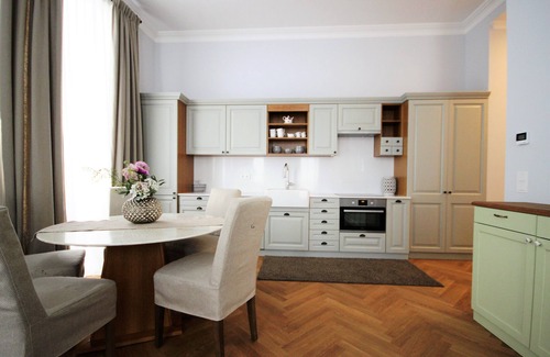 Margareten Apartamento | Stylish and stately apartment in a prime location
