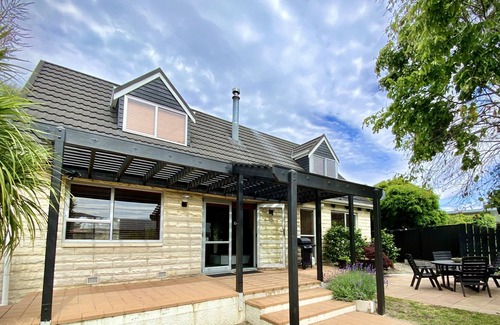 Lowburn Casa | Casa de vacaciones elegante y soleado en Cromwell