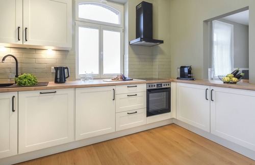 Limburg an der Lahn Apartamento | Stylish apartment with balcony upper floor WG2 in Limburg an der Lahn