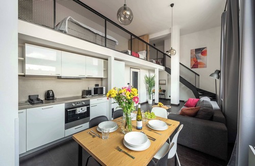 Karlin Apartamento | Stylish apartments near center
