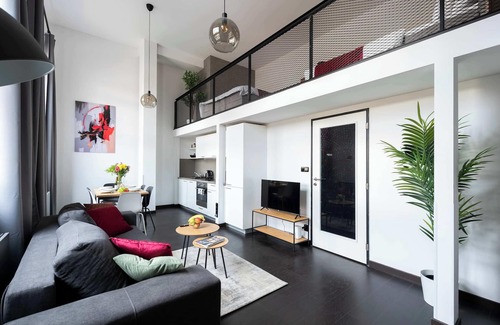 Karlin Apartamento | Stylish apartments near center