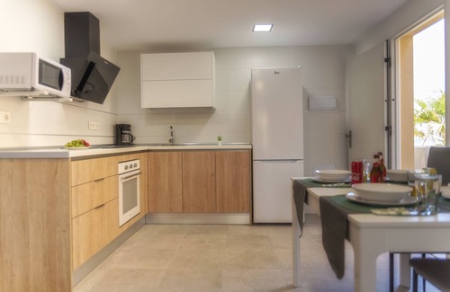Roquetas de Mar Apartamento | Stylish Apartments DON PACO 1ª Línea de Mar [Wifi-100Mbps, AA, Piscina, Parking]