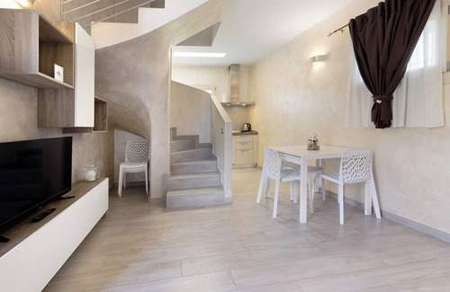 Lonato del Garda Apartamento | Stylish apartment with terrace - Apartment Luce