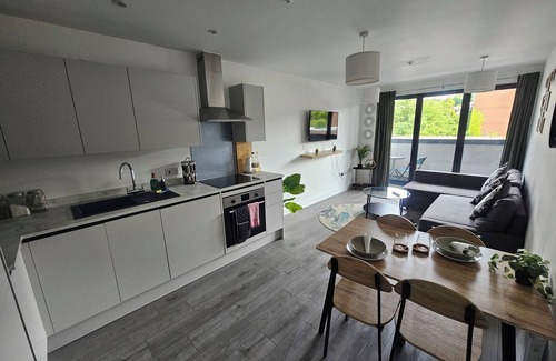 Hemel Hempstead Apartamento | Stylish Apartment with Balcony-Hemel HempsteadTown Centre/City View,FREE Parking