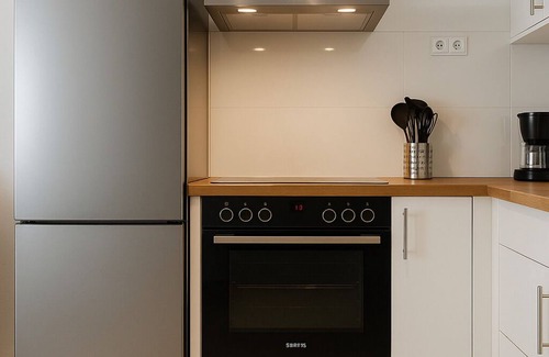 Neuhadern Apartamento | Stylish apartment - 100sqm | terrace | Netflix