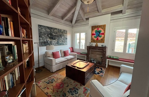 San Polo Apartamento | Elegante apartamento 5 minutos a pie desde Rialto 360 escala vistas panorámicas