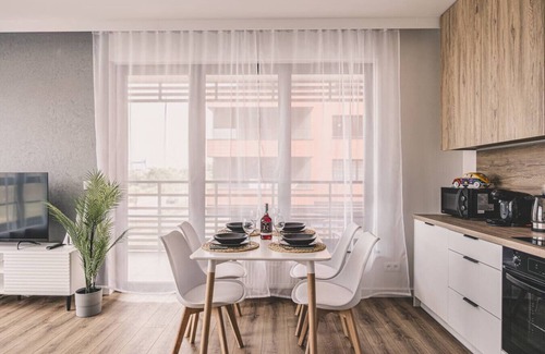 Mlyniska Apartamento | Stylish Apartment by Gdańsk Shipyard