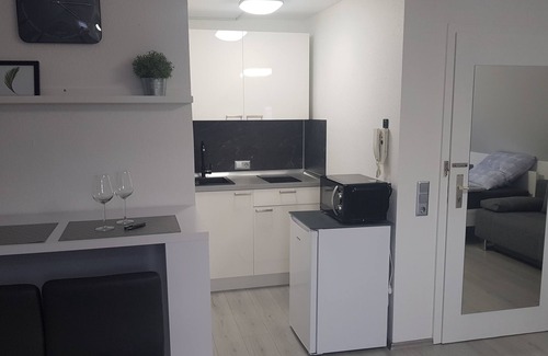 Steinenbronn Apartamento | Elegante apartamento cerca del aeropuerto / feria