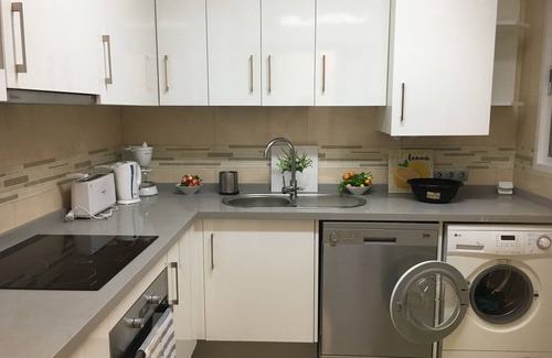 Arroyo de la Miel Apartamento | Apartamento Elegante Con Terraza Arroyo De La Miel