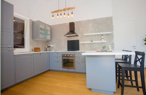Ivan Dolac Apartamento | Stylish Apartment HighLife with Terrace and Private Pool