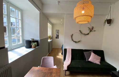 Cadier en Keer Apartamento | Stylish apartment in a monastery The Abbey