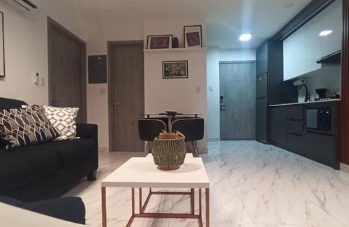 Panama City Apartamento | Stylish Apartment in the heart of Panama City 1Bed 2 Full Bath