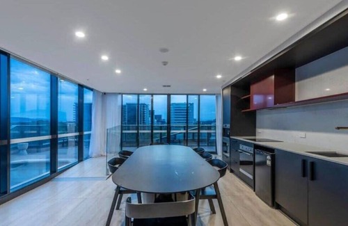 Reid Apartamento | Modern Comfort in Heart of City-CBD, Pool, Central