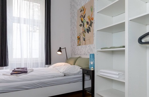 Gesundbrunnen Condominio | Stylish apartment in the heart of Berlin.