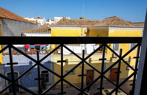 Tavira Apartamento | Stylish apartment with private roof terrace in Tavira town center