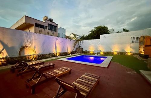 Colonia Campestre Casa | Stylish Apt for 5 Pool & Private Garden