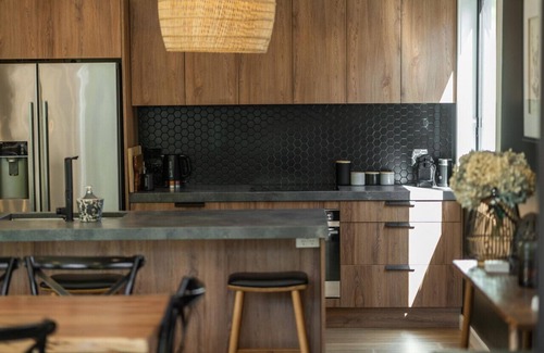 Arrowtown Casa | Stylish Arrowtown Home-fabulous location + comfort
