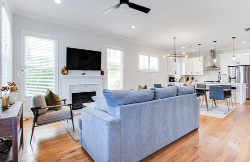 Edgewood Casa | Stylish Atlanta Retreat Close to Inman & Midtown
