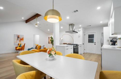North Austin Civic Association Casa | Stylish Austin Escape 4BR, 2BA, Minutes from Domain, Q2 Stadium