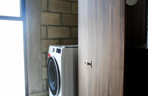 Downtown Guadalajara Apartamento | Stylish Authentic Loft w Gym