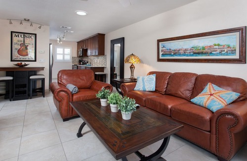 Indian Rocks Beach Condominio | De lujo encontrados en Indian Rocks Beach pintoresco!