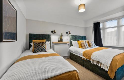Hanham Casa | Stylish Boutique House - Garden