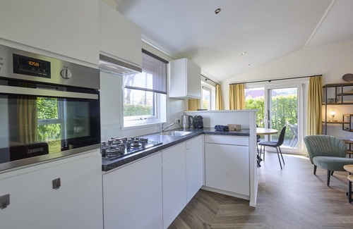Kaatsheuvel Casa | Stylish bungalow with wellness