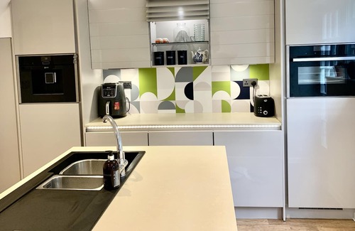 Warwick Casa | Stylish Central House Next To Warwick Castle