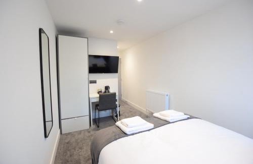 Lincoln Hotel | Stylish City Centre Rooms