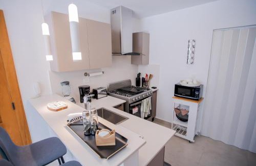 Ciudad Universitaria Apartamento | Stylish City Condo W- Pool Gym Panoramic Views
