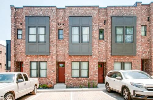 Hadley - Washington Apartamento | Stylish City Heights Townhome
