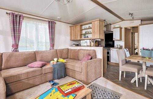 Holywell Casa | Stylish Comfort 2 (Pet)