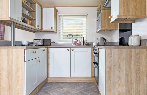 Holywell Casa | Stylish Comfort 2 (Pet)