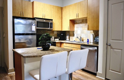 Brookhollow Apartamento | Stylish Comfortable 1 Bedroom