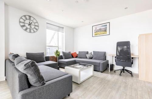 South Harrow Apartamento | Stylish & Comfortable Top-Floor Flat in Harrow